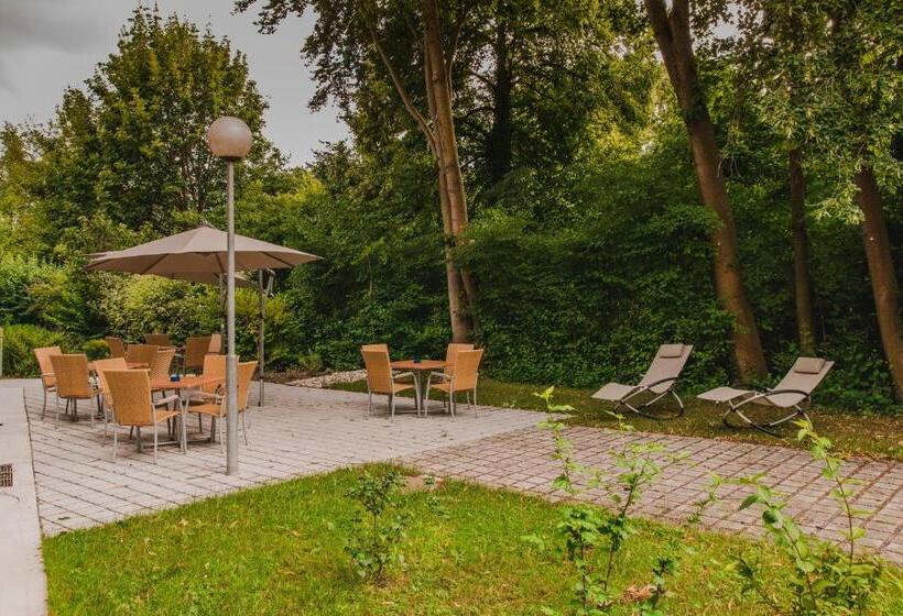 ホテル Bildungshaus St. Hippolyt