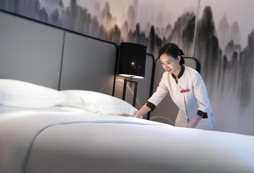 호텔 Crowne Plaza Baoji City Center, An Ihg