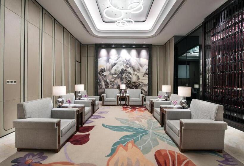 호텔 Crowne Plaza Baoji City Center, An Ihg