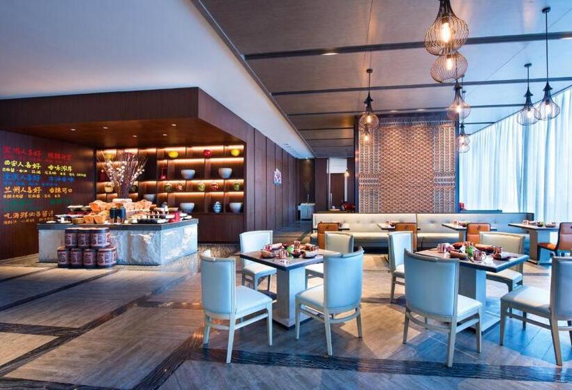 호텔 Crowne Plaza Baoji City Center, An Ihg