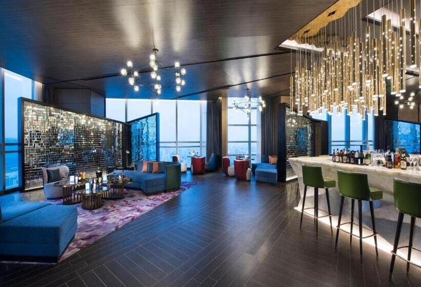 호텔 Crowne Plaza Baoji City Center, An Ihg