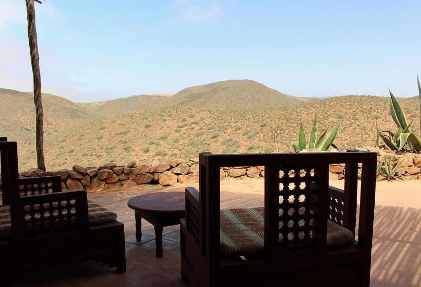 هتل De Charme Les 3 Chameaux 4 étoiles