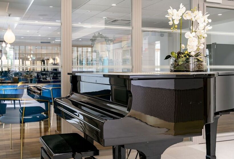 בית מלון כפרי Hôtel Miléade Les Pléïades La Baule