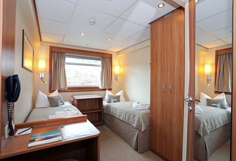 Отель Kabinenschiff Junker Jörg