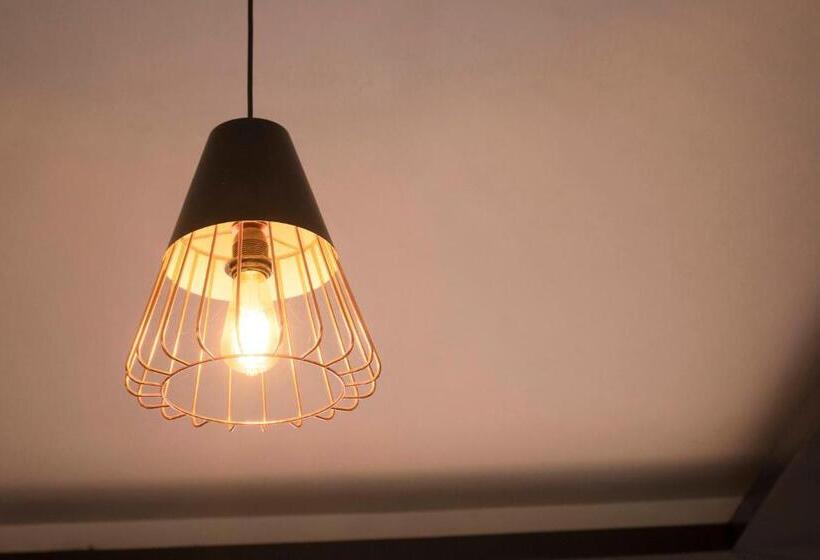 酒店 Los Portales Inn