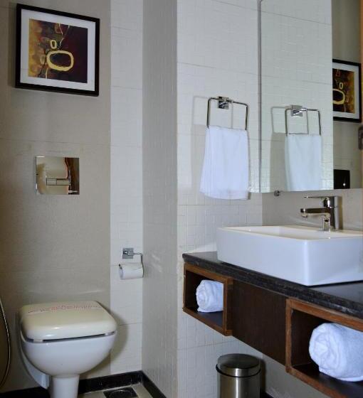 בית מלון כפרי Orion Premiere