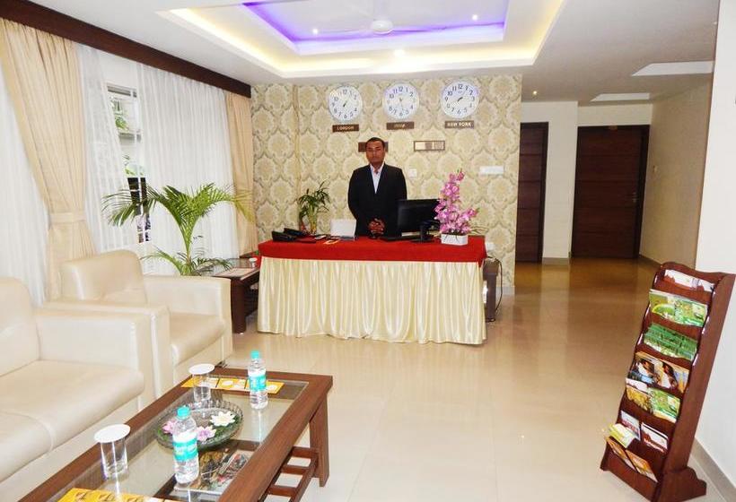 Fabhotel Park Riviera