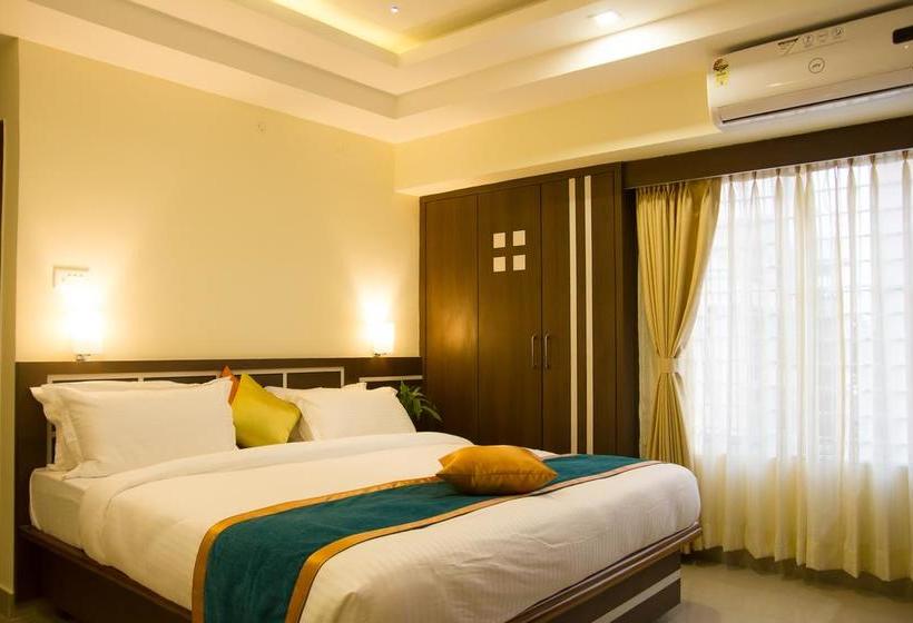 Fabhotel Park Riviera