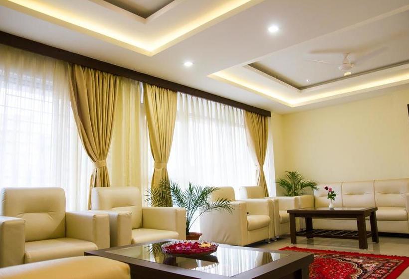 Fabhotel Park Riviera