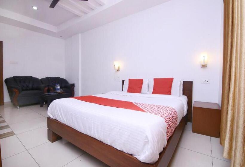 בית מלון כפרי Pearl View Residency