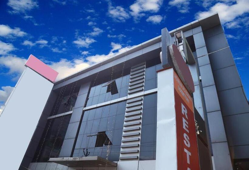 בית מלון כפרי Pearl View Residency