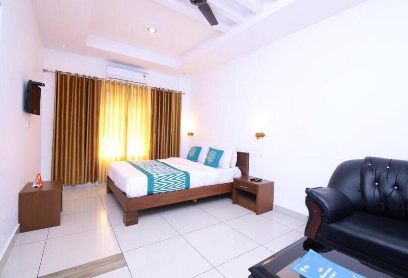 בית מלון כפרי Pearl View Residency