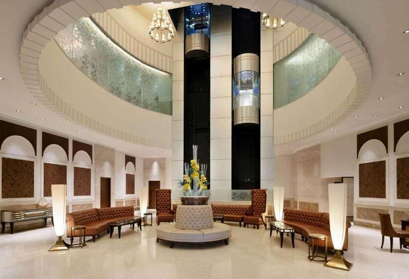 Отель Ramada Plaza Chennai