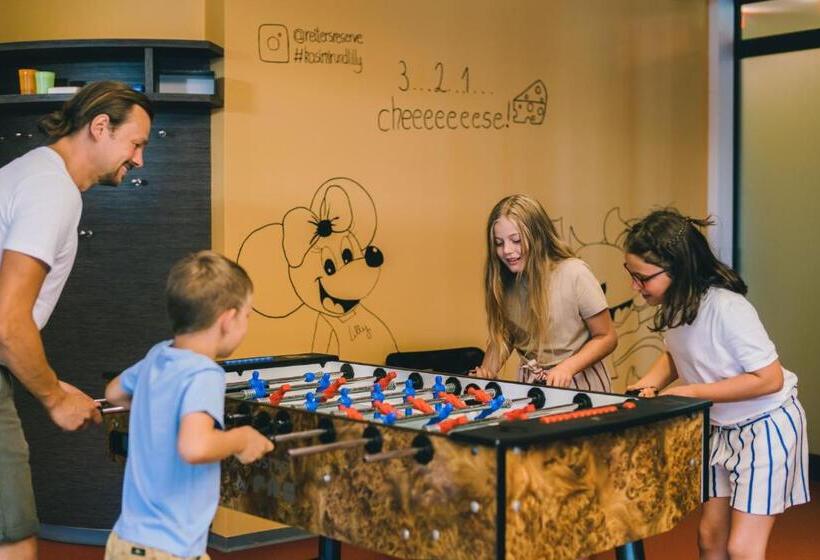 Отель Reiters Finest Family