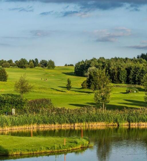 Отель Reiters Finest Family