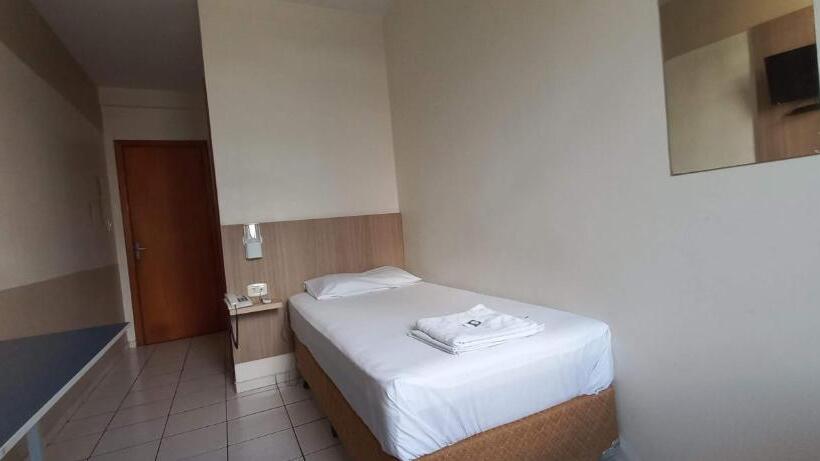 בית מלון כפרי Romanville