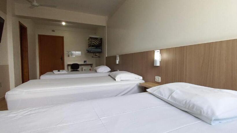 בית מלון כפרי Romanville