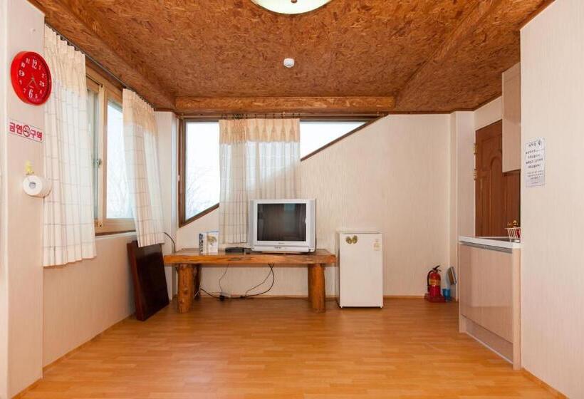 هتل Sunrise Pension