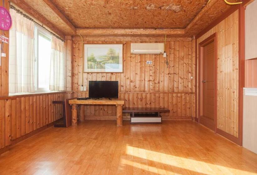 هتل Sunrise Pension