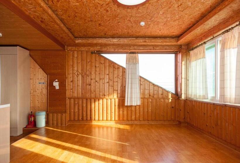 هتل Sunrise Pension