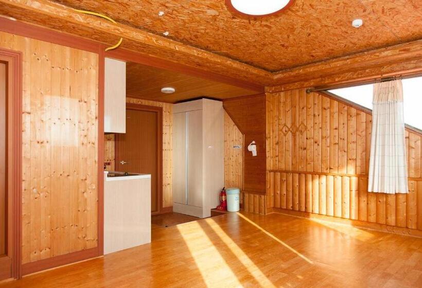 هتل Sunrise Pension