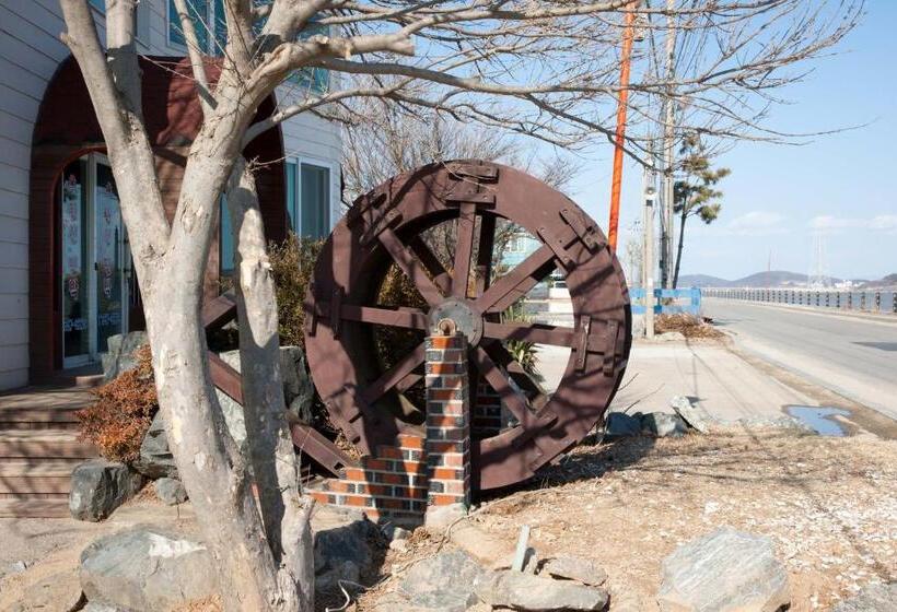 هتل Sunrise Pension