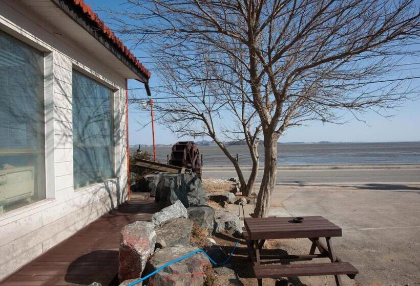 هتل Sunrise Pension