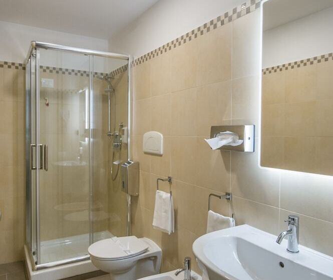 فندق Testani Colleferro