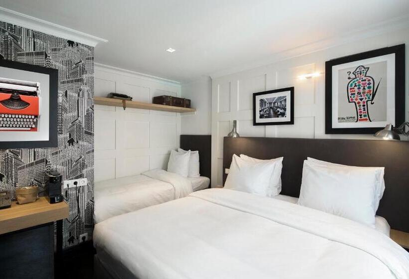 هتل The Highland House