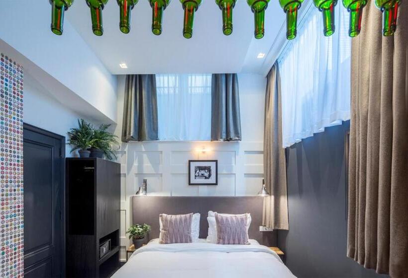 هتل The Highland House