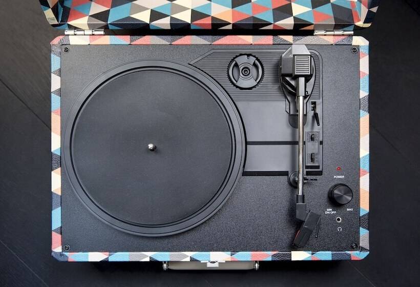 هتل The Highland House