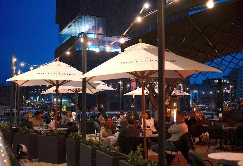 فندق U Eat & Sleep Antwerp