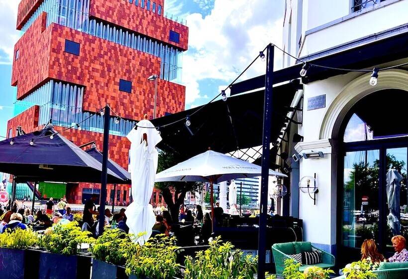 فندق U Eat & Sleep Antwerp