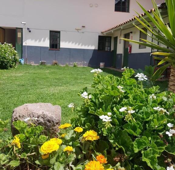 هتل Usgar San Pedro Boutique