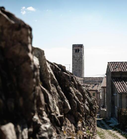 Porta Della Torre Bed & Breakfast