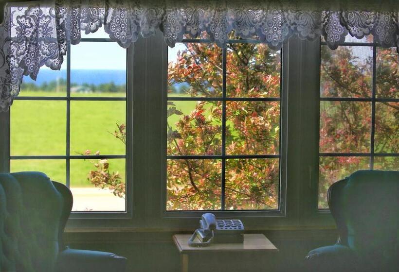 منتجع Cavendish Country Inn & Cottages