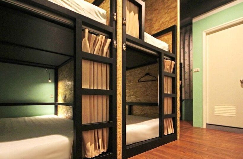 Tourist Bunny Hostel