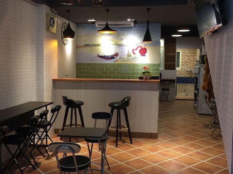 Tourist Bunny Hostel