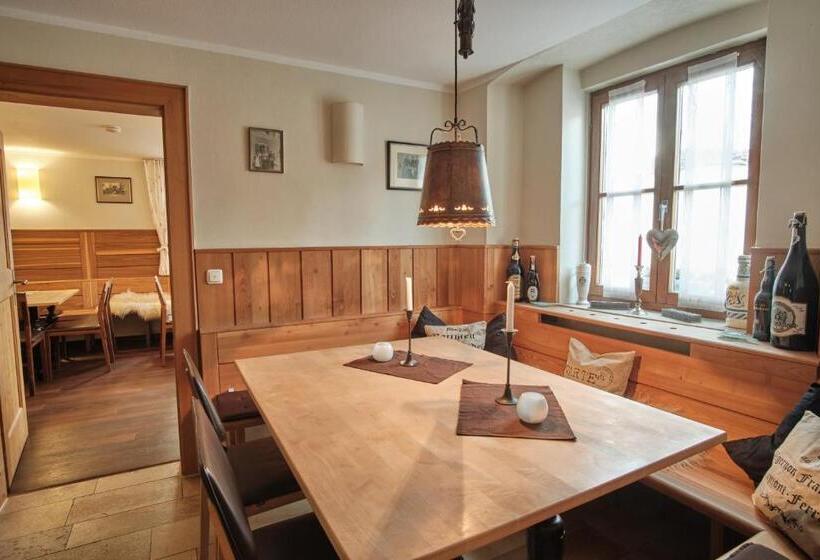 Turmhotel Zum Erasmus