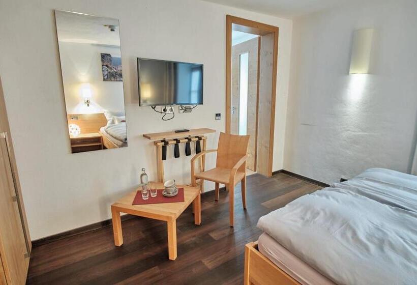 Turmhotel Zum Erasmus