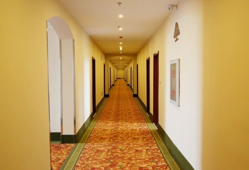 Отель Greentree Inn Langfang Bazhou City Shengfang Town International Furniture City