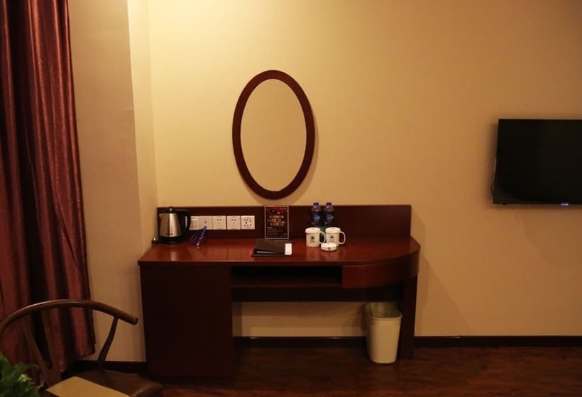 Отель Greentree Inn Langfang Bazhou City Shengfang Town International Furniture City