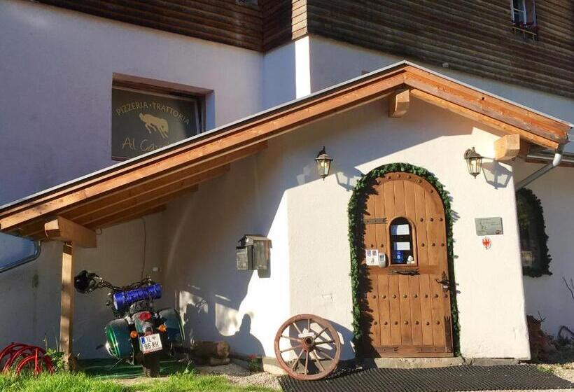 هاستل "0" Sterne Weisses Rössl In Leutasch/tirol