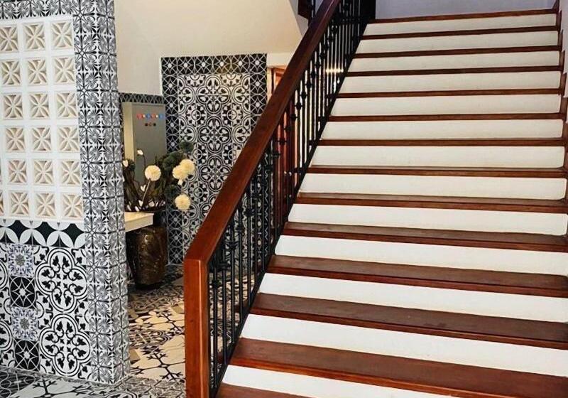 فندق صغير Kampot View Boutique