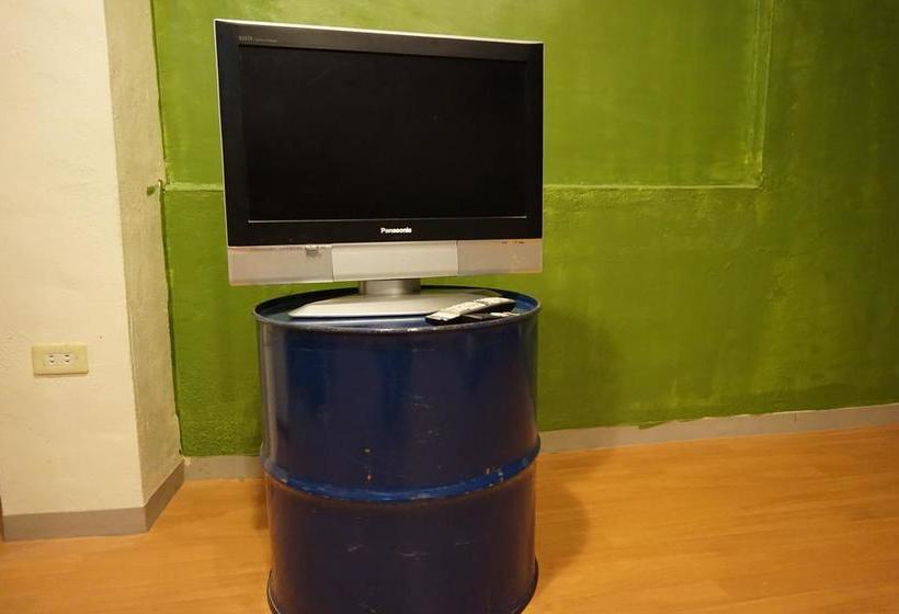 فندق صغير Next Tainment Naha