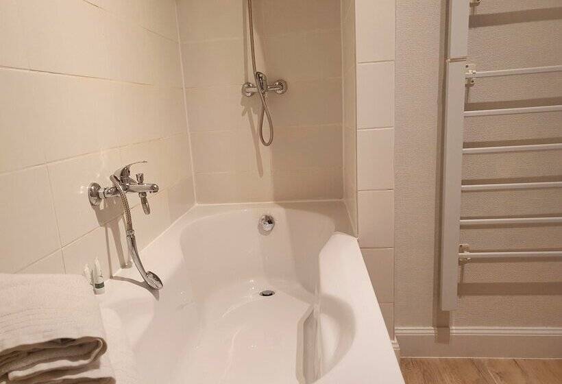 مبيت وإفطار Boutique Hotel Villa De Proosdij