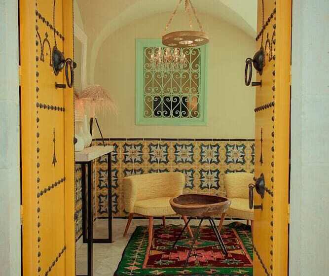 تختخواب و صبحانه Dar Antonia