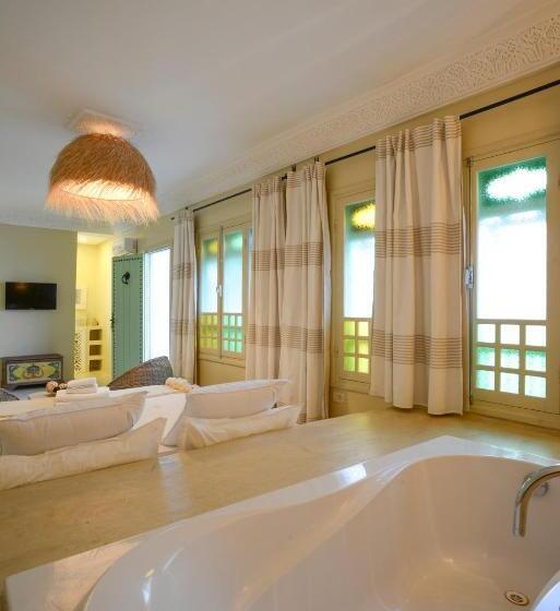 تختخواب و صبحانه Dar Antonia