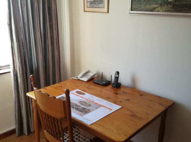 مبيت وإفطار Duck And Doolittle