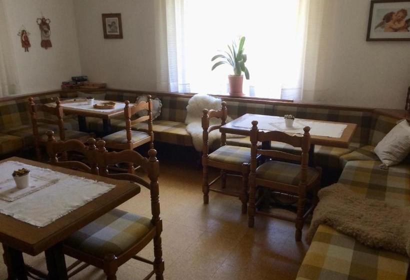 住宿加早餐  Garnì Serena